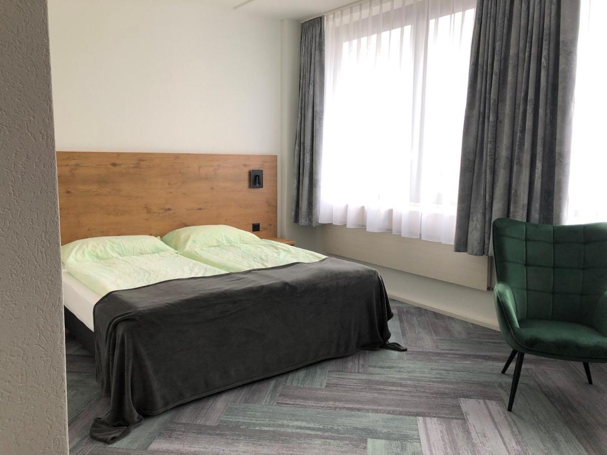 Budget Motel Self Check-In Daellikon Exterior photo